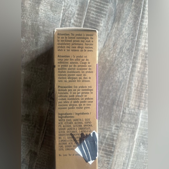 Wella Color Perfect Red Intensifier - Picture 4 of 4